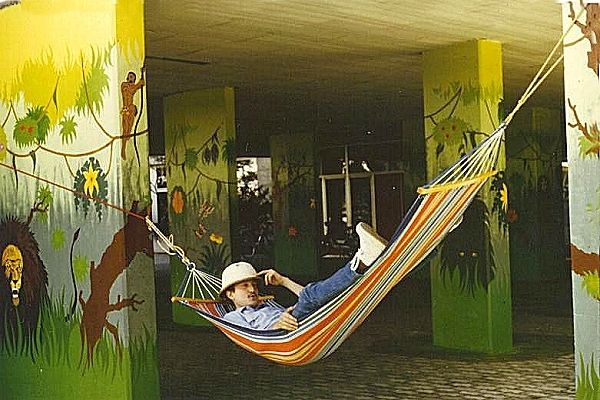 LE REPOS DE L'ARTISTE